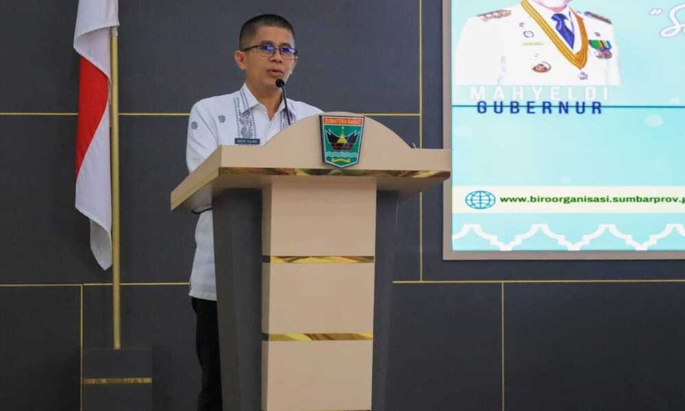 28 Dalam rangka mendorong reformasi birokrasi untuk meningkatkan ketertiban, efisiensi dan efektivitas penyelenggaraan pemerintahan di Sumatera Barat (Sumbar), Biro Organisasi Setda Prov. Sumbar melaksanakan sosialisasi Permendagri Nomor 1 Tahun 2023 Tentang